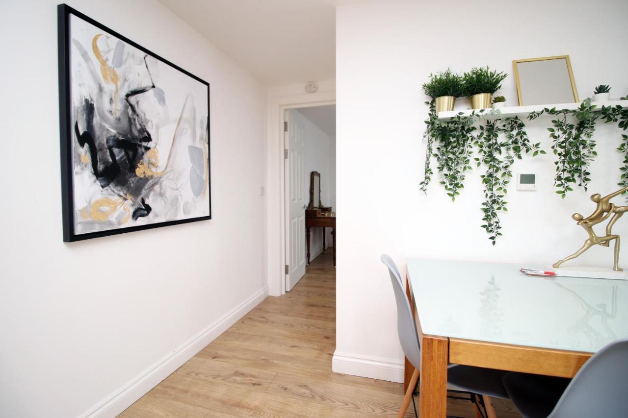 Flat 1 Batheaston By Mia Living Stylish 1 Bedroom Property With Free Parking Kültér fotó