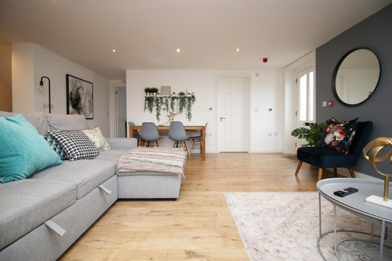 Flat 1 Batheaston By Mia Living Stylish 1 Bedroom Property With Free Parking Kültér fotó