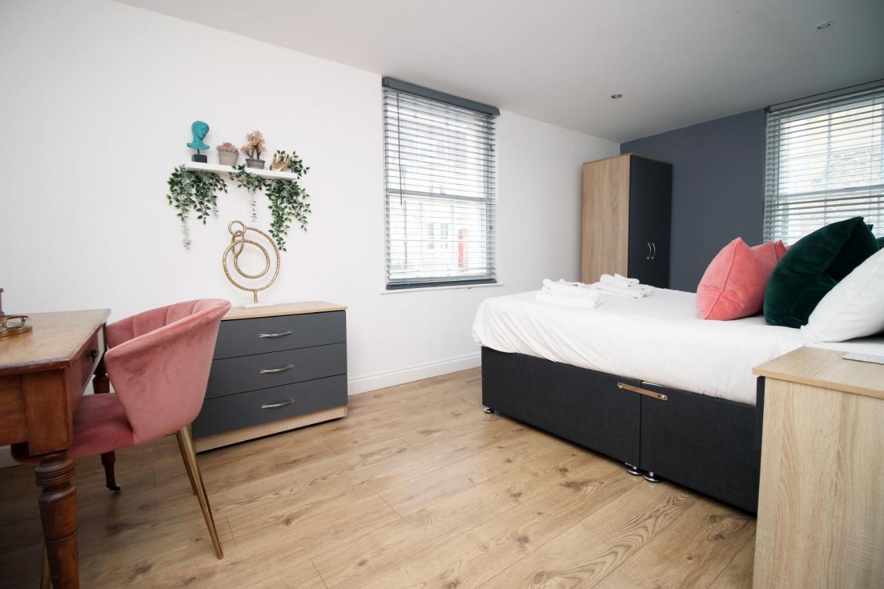 Flat 1 Batheaston By Mia Living Stylish 1 Bedroom Property With Free Parking Kültér fotó